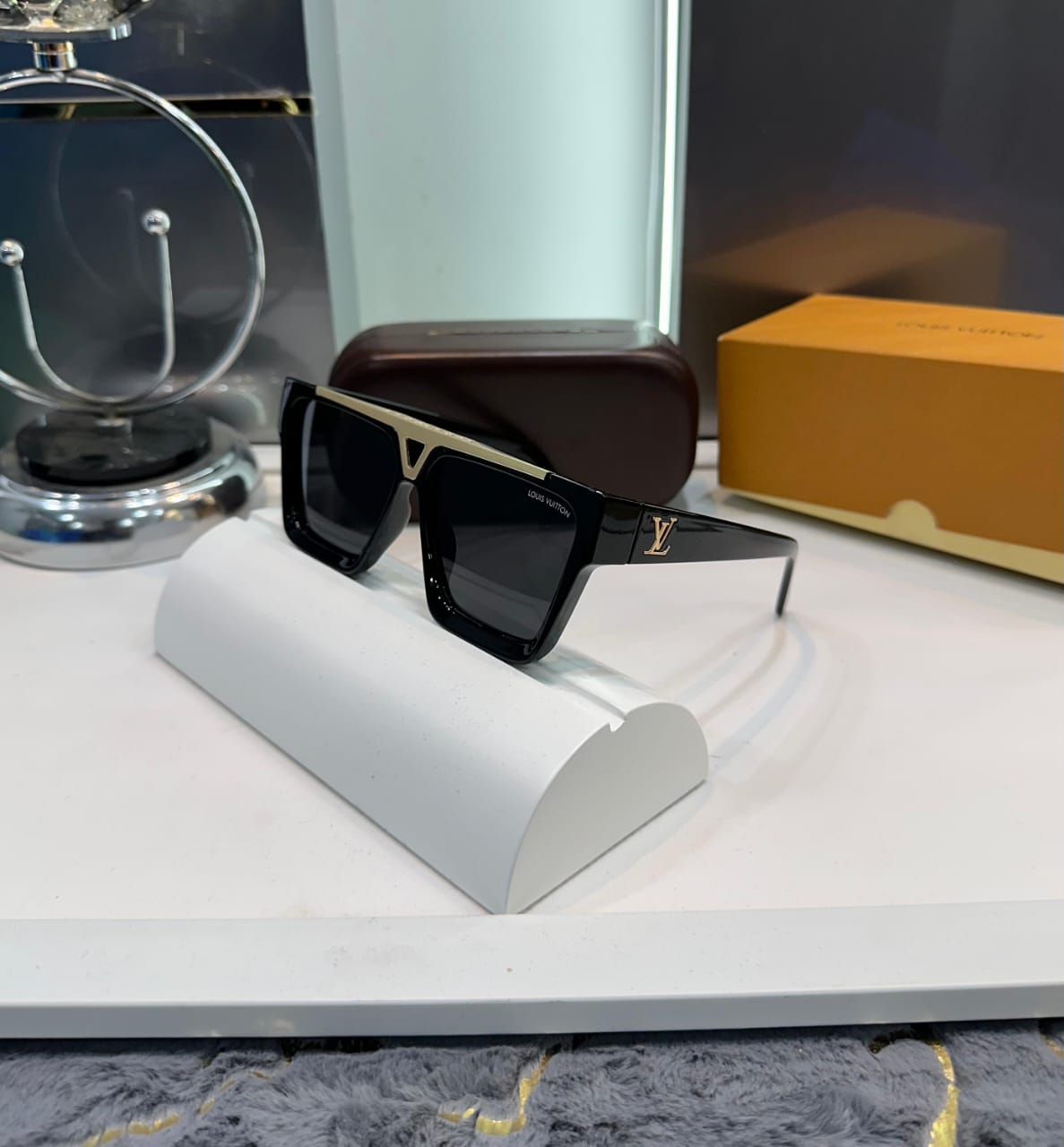 Louis Vuitton Gold-Black Luxury Shades 1502